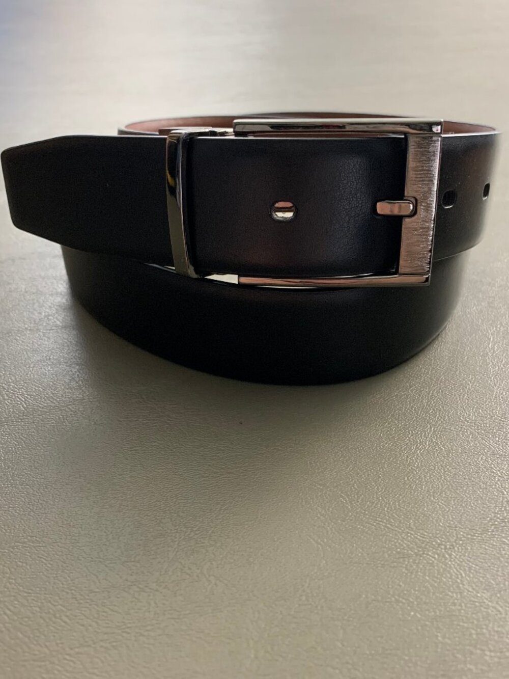 Perry Ellis Men's Reversible Bonded Leather Dress Belt, Black to Brown, Size 32